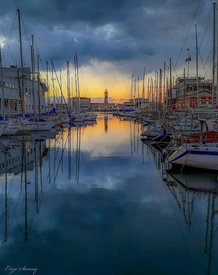 Apartamento Le Petit Phare Trieste Exterior foto