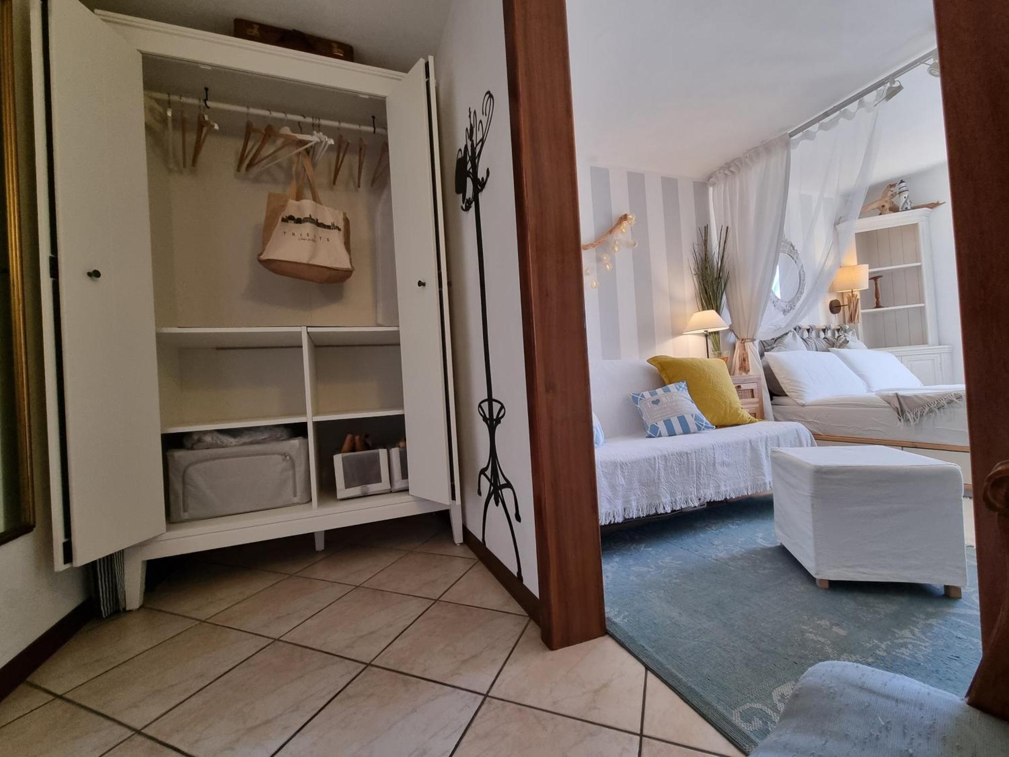 Apartamento Le Petit Phare Trieste Exterior foto