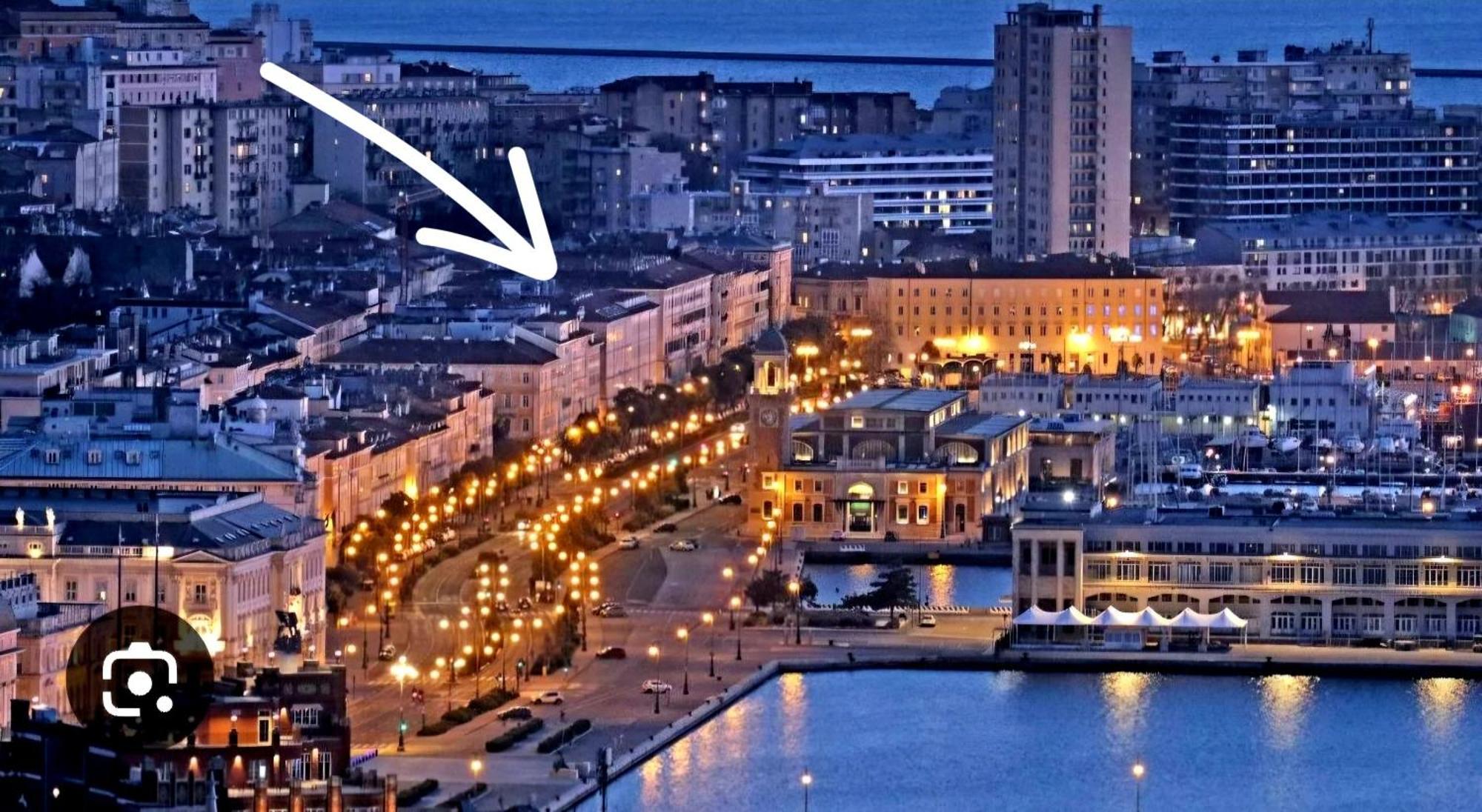 Apartamento Le Petit Phare Trieste Exterior foto